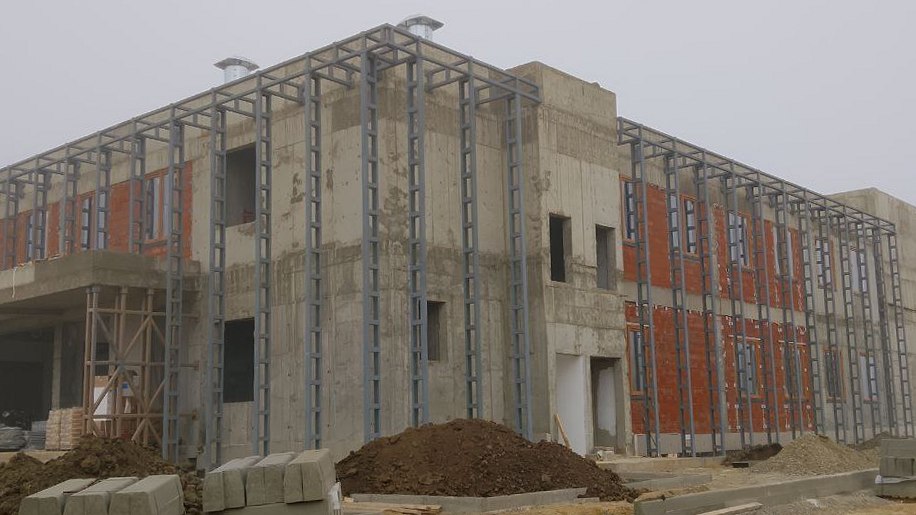 Ход строительства зала бокса в Славянске-на-Кубани