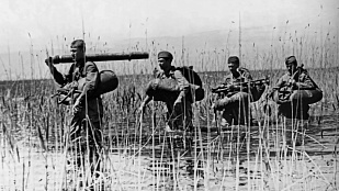 11 марта 1943 г. продолжались ожесточенные бои на земле и в воздухе за освобождение Славянского района