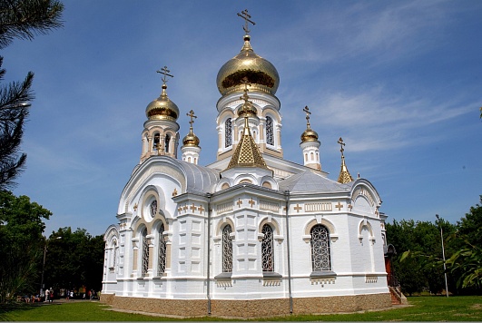 Свято-Успенский храм