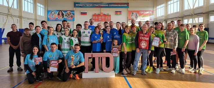 Спартакиада физкультурно-спортивных клубов, посвященная 80-летию Победы, проходит в Славянском районе