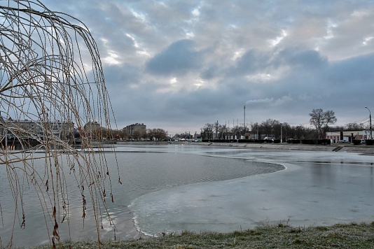 Уважаемые жители! Напоминаем об опасности выхода на тонкий лёд
